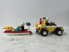Retired City LEGO sets Fire Boat 4992 & 4x4 Fire Truck 20002