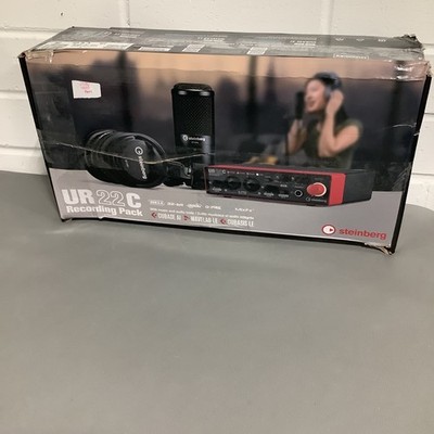Steinberg UR22C Recording Pack w/ Mic & Headphones- Red