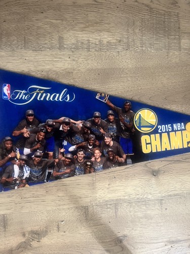 Golden State Warriors Finals 2015 Championship Wall Flag New From Game - Picture 2 of 5