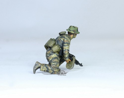 Set prevendita 04 figurine ProPainted 1:35 US Navy Seal team guerra Vietnam - Foto 5 di 12