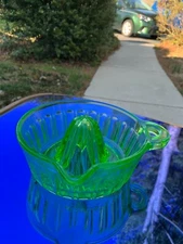 Fry Glass Co. Straight Side Reamer Juicer Uranium Depression Glass Emerald Green