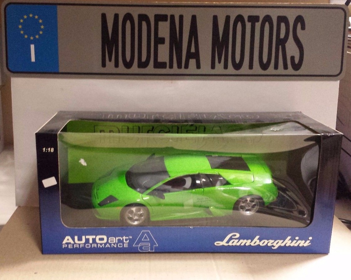 LAMBORGHINI MURCIELAGO VERDE ITHICA GREEN 1:18 BY AUTOart NEW IN