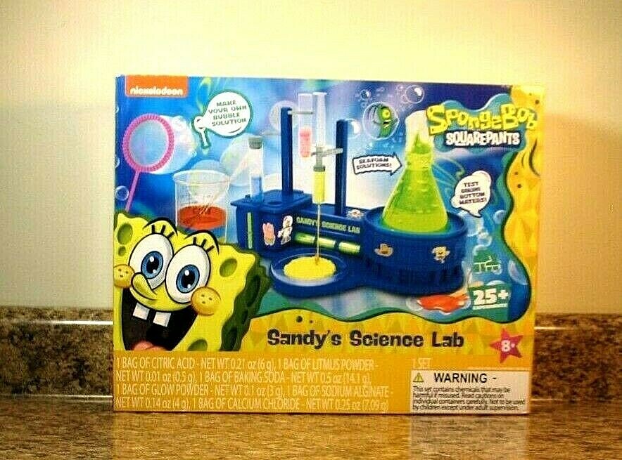 Nickelodeon SpongeBob SquarePants Sandy's Science Lab Playset 25+