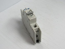 EATON CIRCUIT BREAKER WMZT1C10 1 POLE 1P 10 AMP A 10A 277V - USED