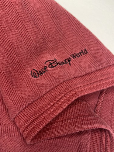 *DE COLECCIÓN* LOTE Polos Goofy Mickey Unlimited/WDW Gris/Rojo; Hecho en EE. UU.; XL - Imagen 10 de 12