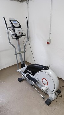 Kettler Crosstrainer Satura Ext Markengerät mit vielen Funktionen gebraucht