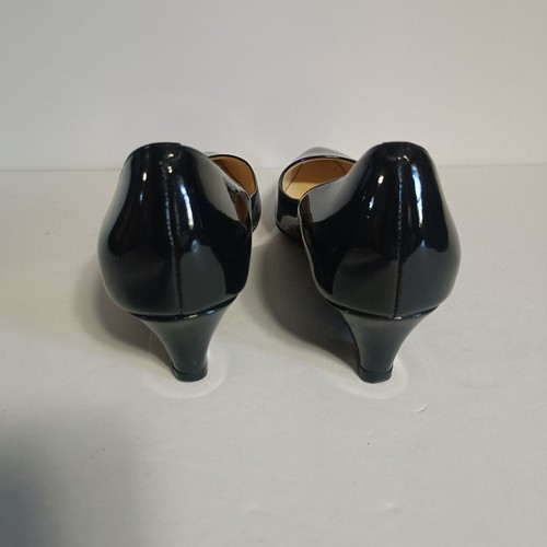 Cole Haan Women's Black Pointed Toe Wedge Heel Size 6B - Picture 7 of 9