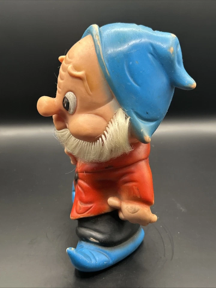 Figura vintage de goma 1960 Snow White Dwarf Doc 8" de Famosa Foto 4 de 4