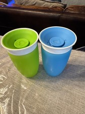 Munchkin 47020 Miracle 360 Green/Blue Sippy Cup - 2 Pieces