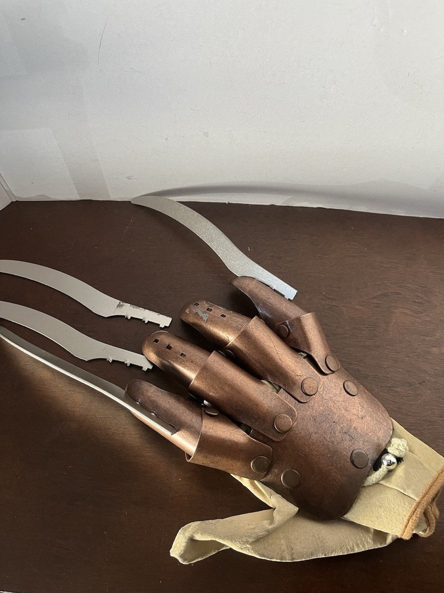 FREDDY KRUEGER Metal Glove Claw Halloween Replica Nightmare on Elm St See Photos