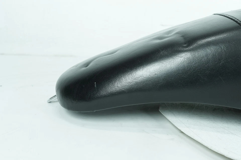 2007 Harley Dyna FXD Super Glide Passenger Driver Seat Saddle Le Pera - Image 3 of 4