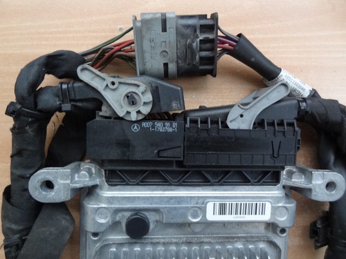 Motorsteuergerät Merc A6519000503 A6519011902 CRD3.7A OM651 Q01 28454425 Delphi - Bild 5 von 8