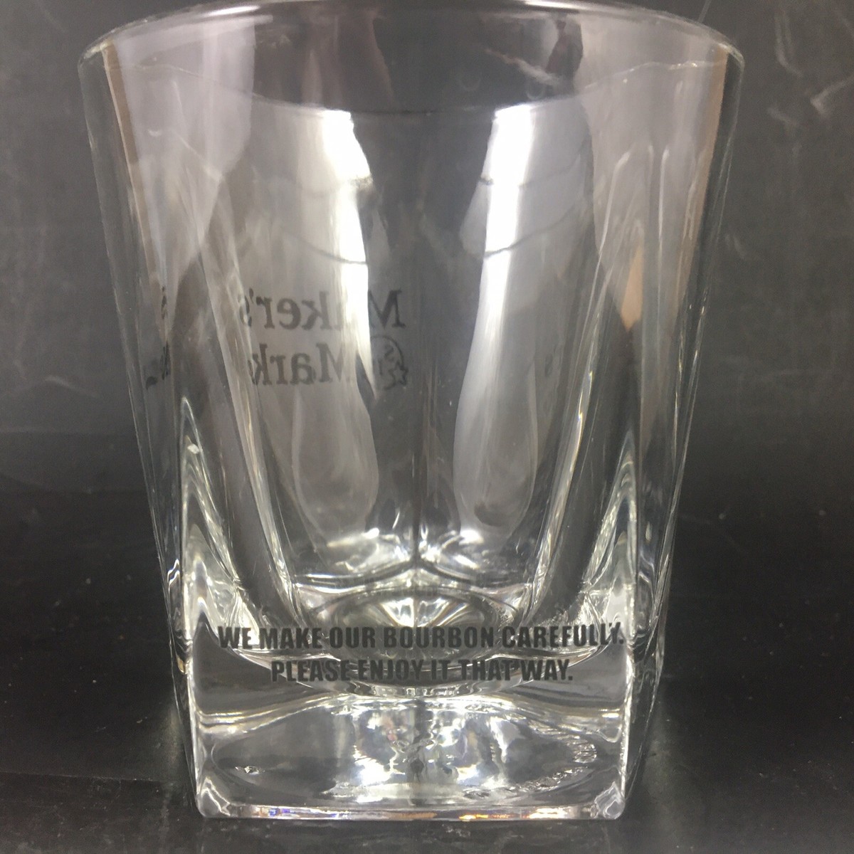 Makers Mark Bourbon Whisky etched Glass Star Base 8 oz No Wax