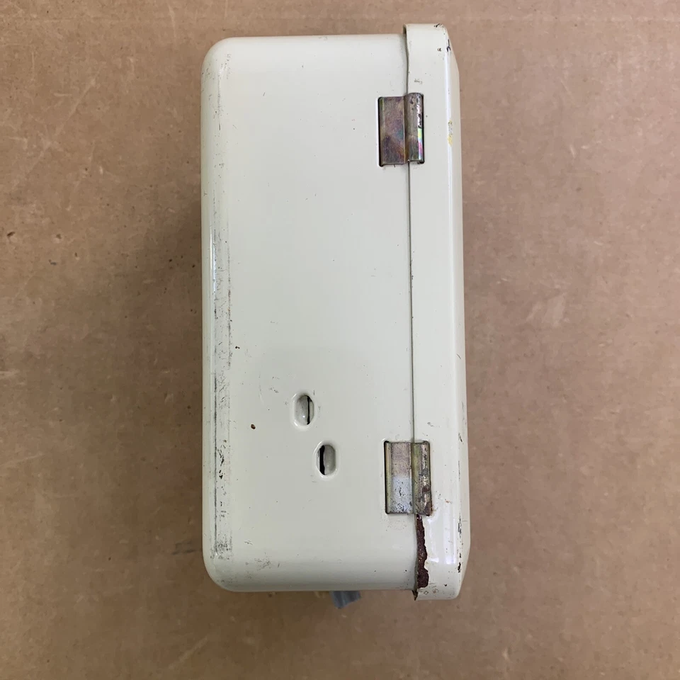 INTERMATIC  WH21 Electric Water Heater Timer ***Made In USA!*** - Image 4 of 4