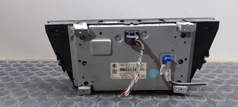 6V0919604B bildschirm für SKODA FABIA ACTIVE 2014 188450 - Bild 2 von 3