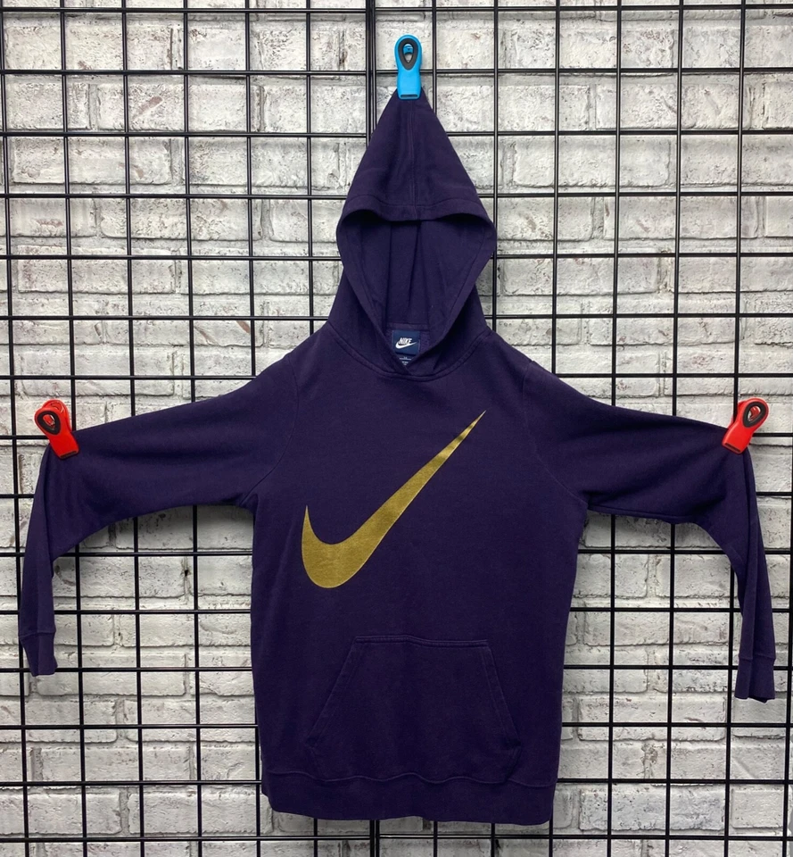 Sudadera con Capucha Nike Therma Fit Niñas/Jóvenes Talla XL Púrpura con Swoosh Dorado Foto 2 de 4