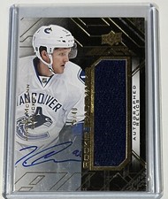 2015-16 Upper Deck Black Hockey Jared McCann Auto Material Card 16 /40 RC