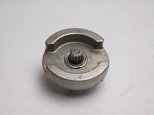Vitamix Original Retainer Nut 102981 With Wet Blade Assembly 104675B Used