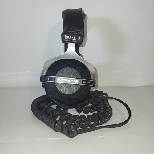 Beyerdynamic DT 220 Vintage Studio Headphones Tested Working Made in Germany