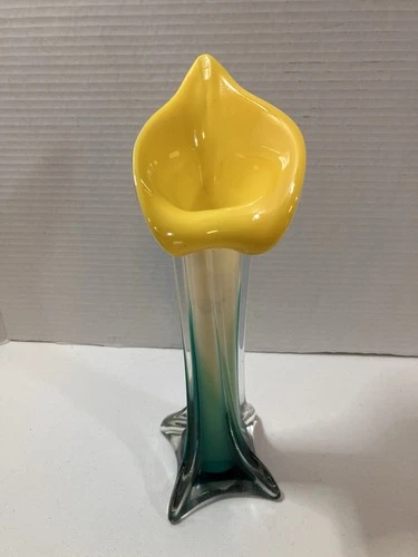 Vintage Hand Blown Art Glass Calla Lily Shaped Vase Murano Style Yellow Green