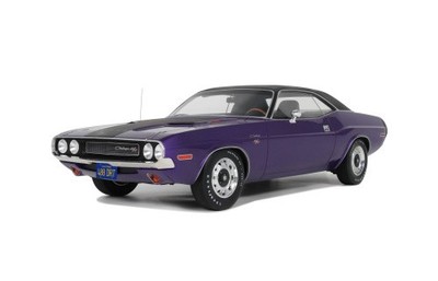 Dodge Challenger R/T 1970 Plum Crazy G083 1:12 Otto Models