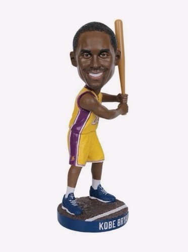 8/8限定　Kobe Bryant ドジャース　Dodgers フィギュア付録付 8/8限定 Kobe Bryant ドジャース Dodgers フィギュア付録付