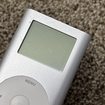 iPodnano 8GB Silver 未使用品 新品未開封Apple iPod nano第6世代 8GBシルバー Silver（iPod