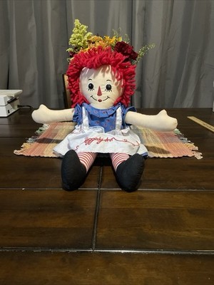 Raggedy Ann Cloth Doll 16 Inch 2011 Hasbro Treasures, LLC