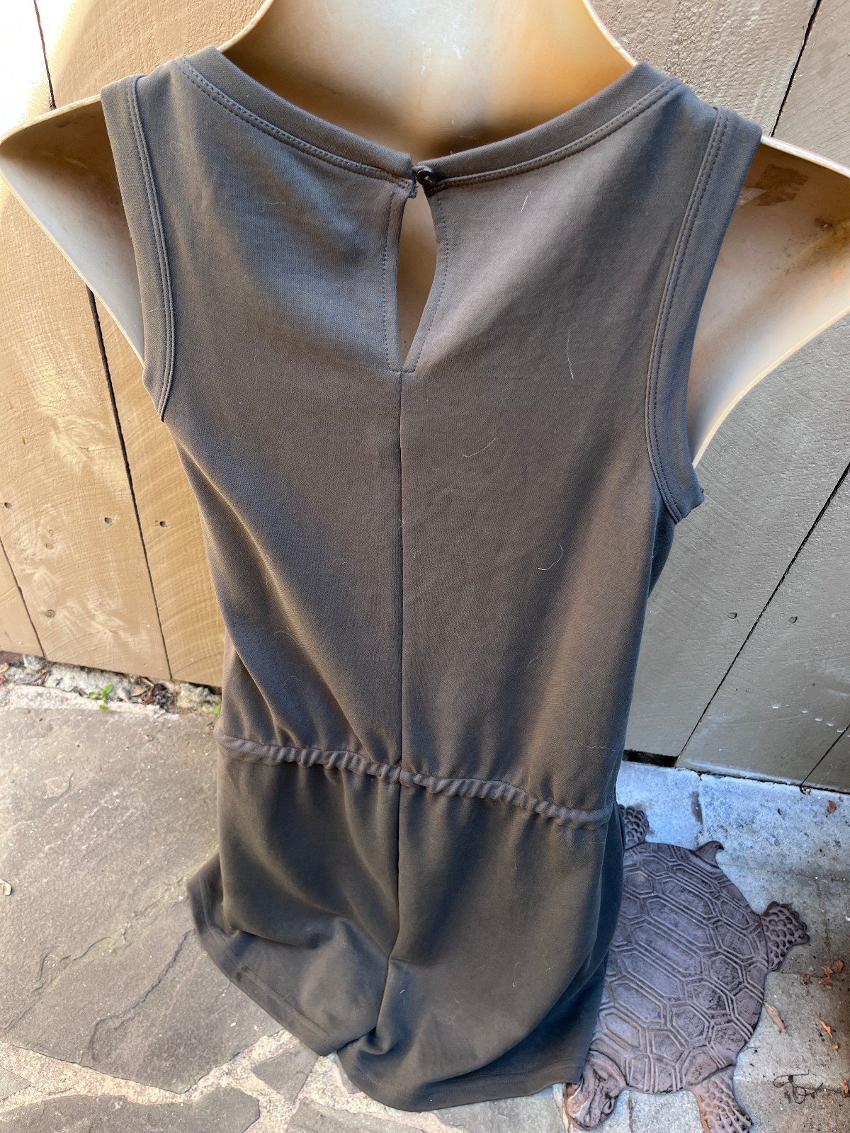 Recreation Thread & Supply GRAY Sleeveless Romper… - image 2