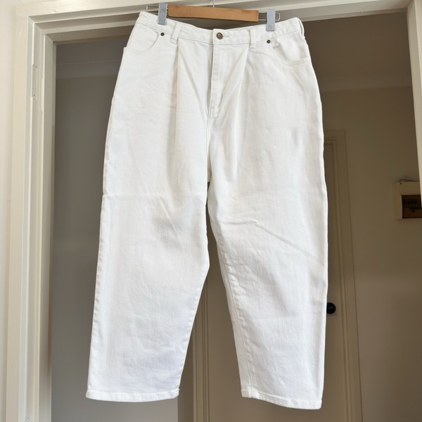 Zimmermann Women Mid Barrel Leg Jean White Cream Pleated Details VGC Size 3
