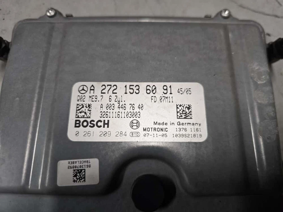 Mercedes-Benz CLK350 Avantgarde W209/A209 2008 Convertible Engine Control Unit - image 4 of 4