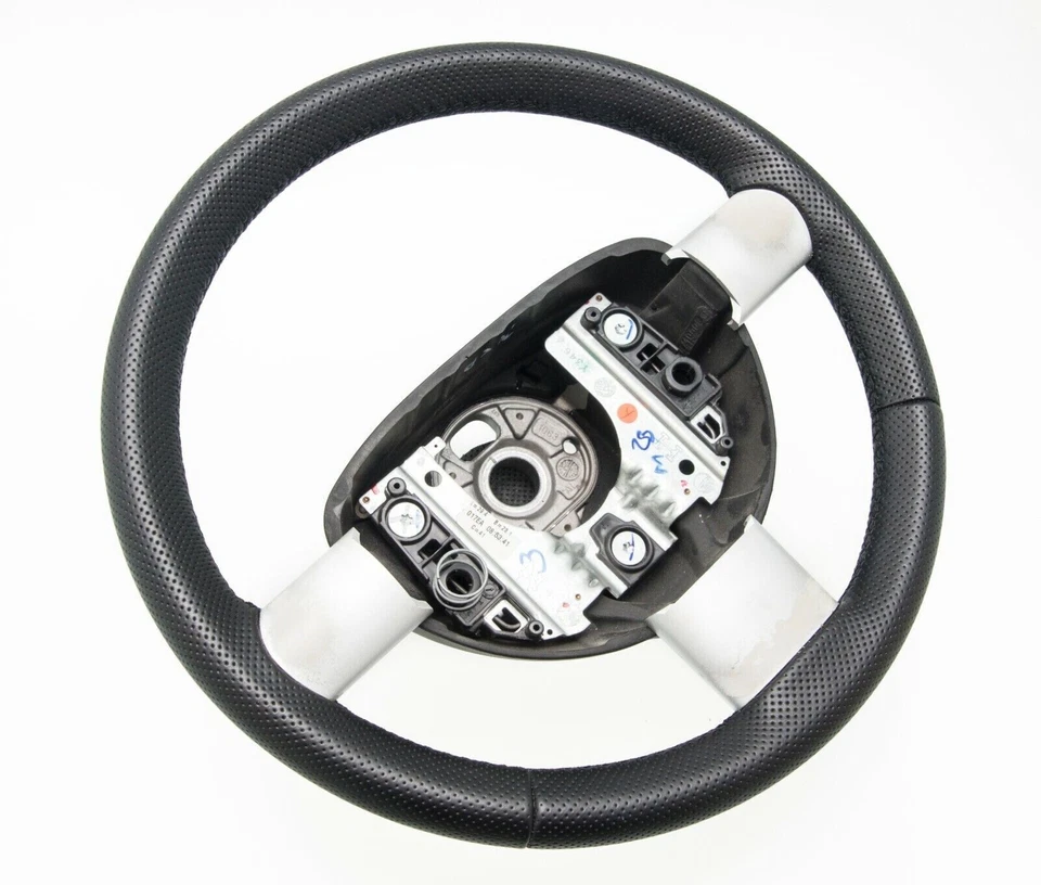 Steering Wheel Cover with Leather for Volkswagen New Beetle 1998-2005 McarStyling ⭐⭐⭐⭐⭐ - Image 3 of 4