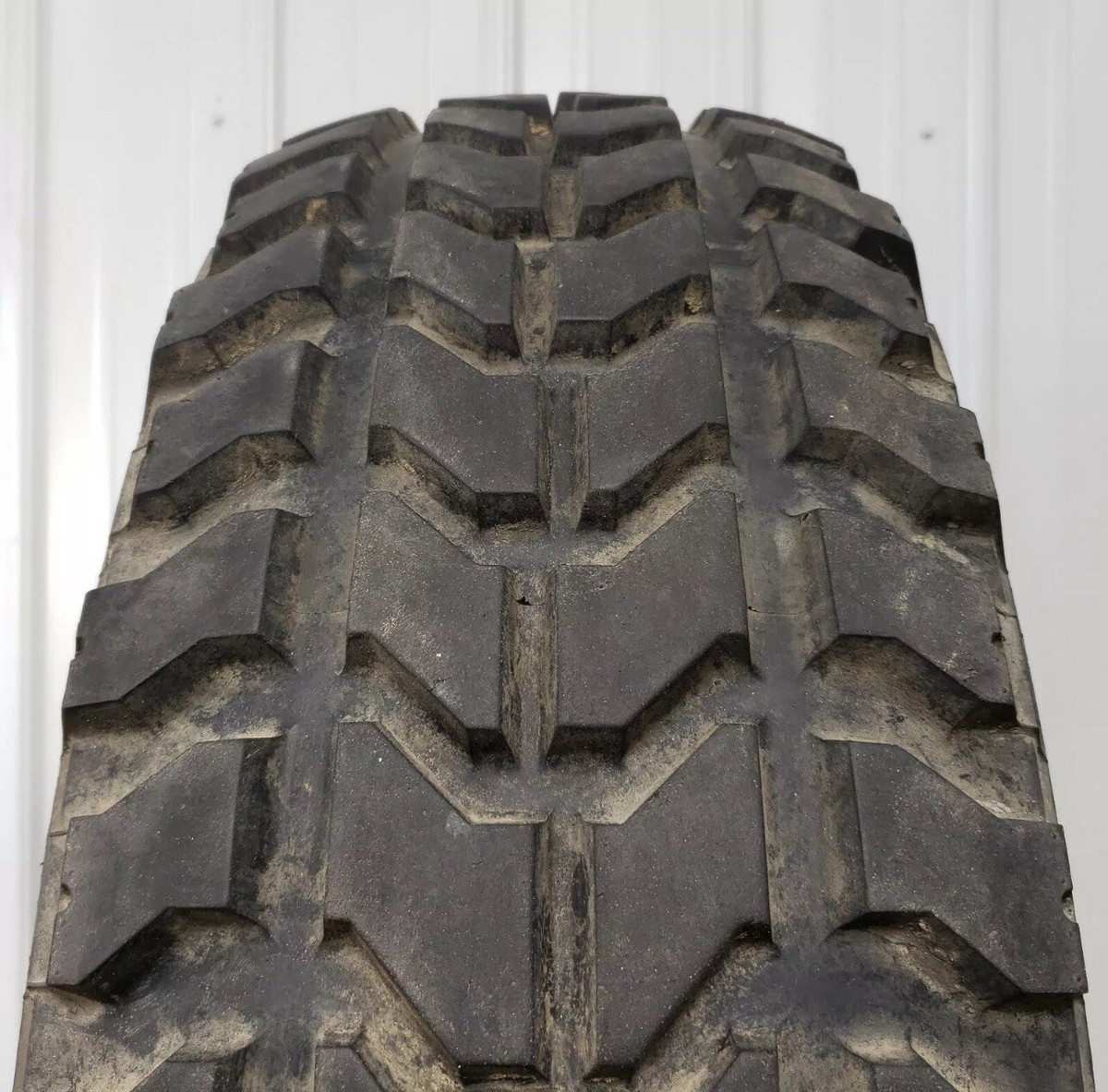 Goodyear Wrangler MT Military oz 37