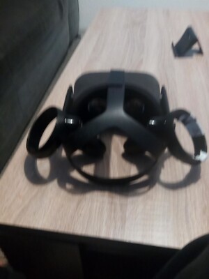 Meta Oculus Quest 128GB VR-Headset - Schwarz