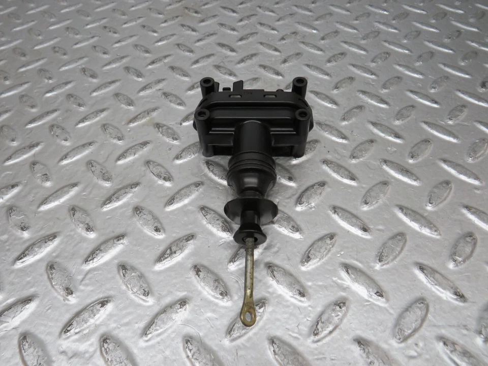 ⚙27497⚙ Mercedes-Benz S124 300TE Wagon Door Lock Vacuum Actuator Rear Left - Image 3 of 4