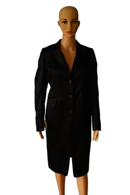 Jil Sander Women's Black Button-Up Long Coat With Quilted Lining & Back Pleats