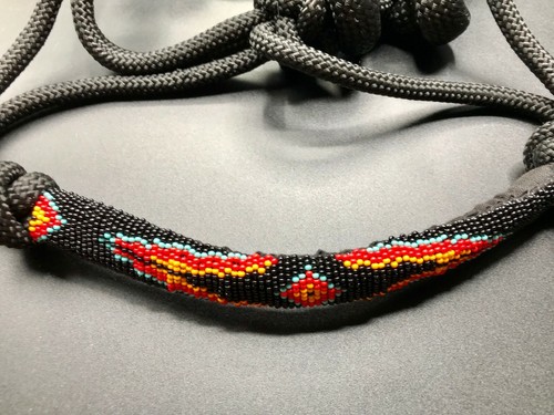 New Showman Cowboy Knot Black Rope Horse Halter Beaded Design Noseband 4351 - Picture 3 of 4