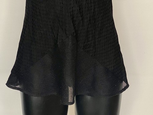 SEDUCE Blouse Cami Top Womens Size 10 Black With Mesh Panels V-Neckline - Picture 3 of 9