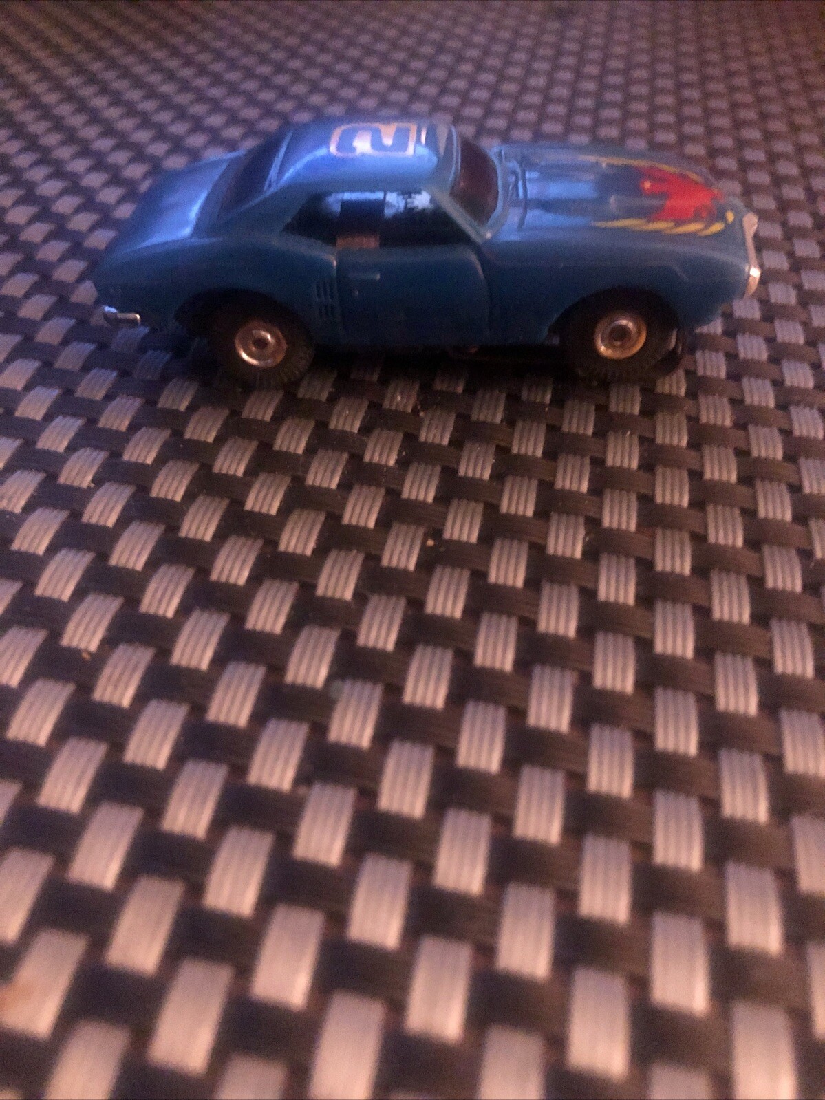 Picture 1 of 6