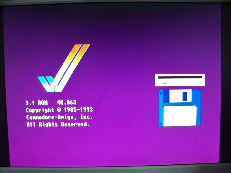 Kickstart ROM 3.1 ( 40.063 ) for Commodore Amiga 600 License New 40 pin only