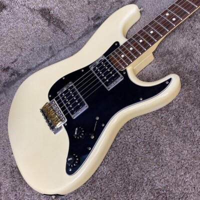[FERNANDES] ST-40 Vintage HH Stratocaster White Used 3.67kg Main Unit Only Rare