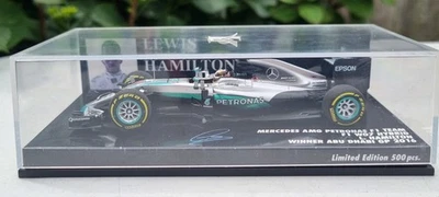 MINICHAMPS Mercedes GP Diecast Formula 1 Cars 2016 Vehicle Year