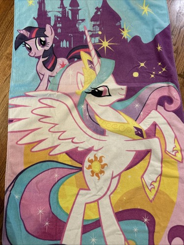 My Little Pony Princess Canterlot Beach Bath Towel - Picture 4 of 5