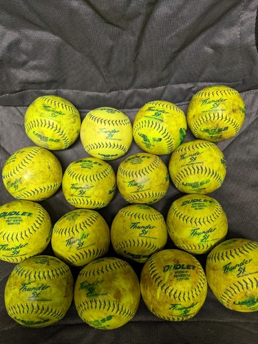 Dudley Thunder SY Classic M 12" USSSA Softballs