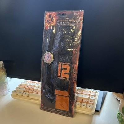 (NECA) The Hunger Games - Commander Watch with Wrist Band Cuff [NEW]