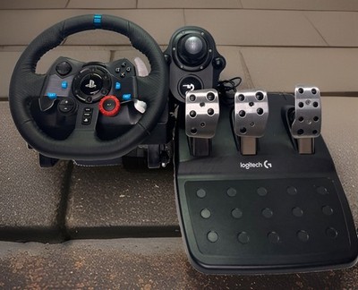 Logitech G29 SE Driving Force Racing Wheel Floor Pedals Shifter PS3-4