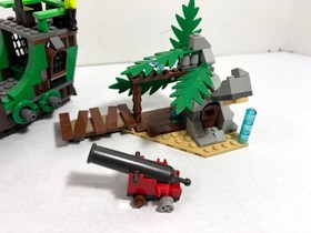 LEGO SpongeBob: The Flying Dutchman 3817  (2012) Retired. see description