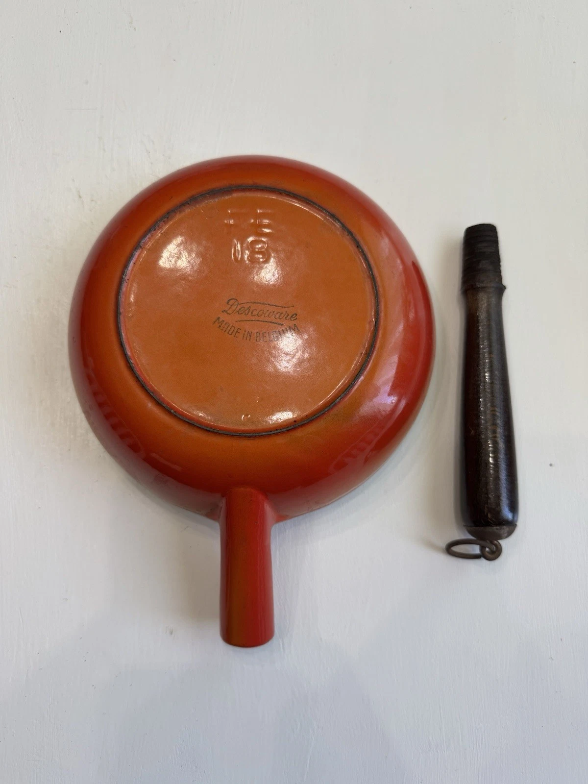 Descoware Small 7” Orange/Flame Enamel Cast Iron Skillet Made in Belgium