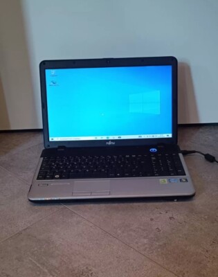 Fujitsu Lifebook A531 - Core i5 - Windows 10 - Notebook/ Laptop