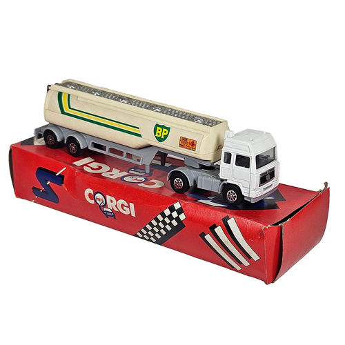 NEU CORGI 1985 BOXED SEDDON ATKINSON BP TANKER DIE CAST MODELL CA. 8 ins LANG